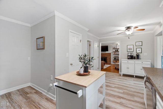 2901 Meadowview Court, Apex, NC 27539