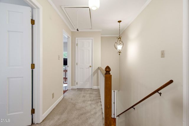 2901 Meadowview Court, Apex, NC 27539