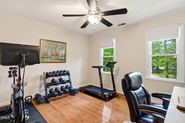 2901 Meadowview Court, Apex, NC 27539