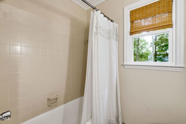 2901 Meadowview Court, Apex, NC 27539