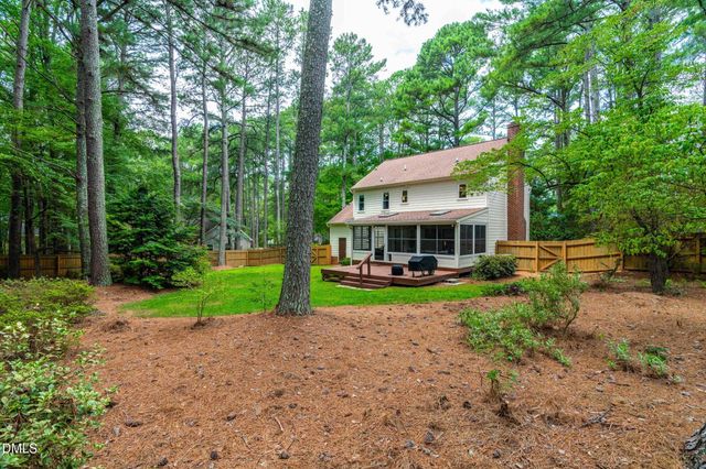 2901 Meadowview Court, Apex, NC 27539