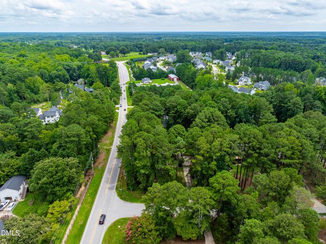 2901 Meadowview Court, Apex, NC 27539