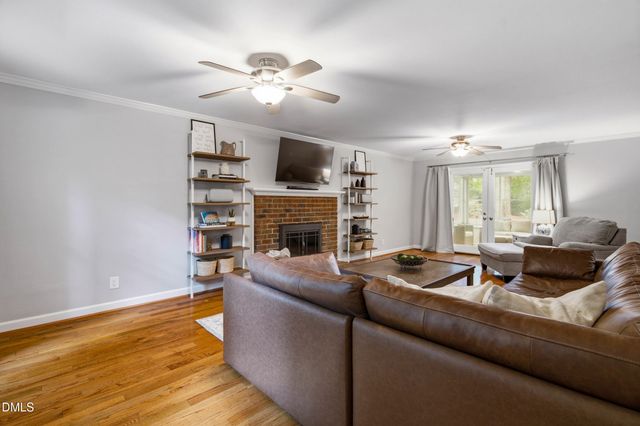 2901 Meadowview Court, Apex, NC 27539