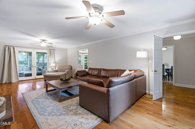 2901 Meadowview Court, Apex, NC 27539