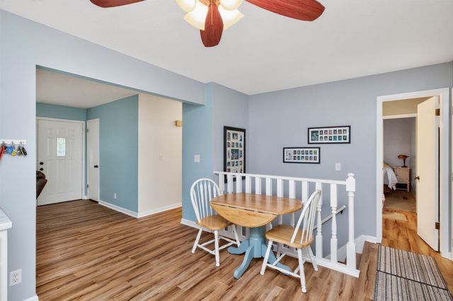813 SE Uehlamar Drive, Ankeny, IA 50021