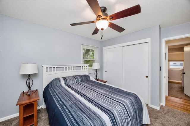 813 SE Uehlamar Drive, Ankeny, IA 50021