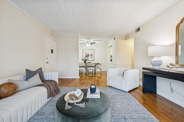 500 Paragon Mills Rd Apt M11, Nashville, TN 37211