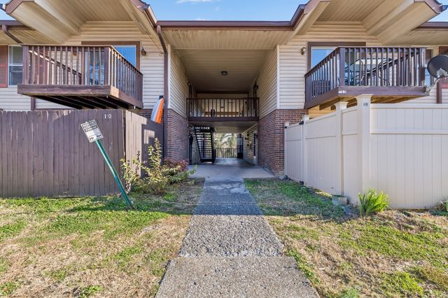 500 Paragon Mills Rd Apt M11, Nashville, TN 37211