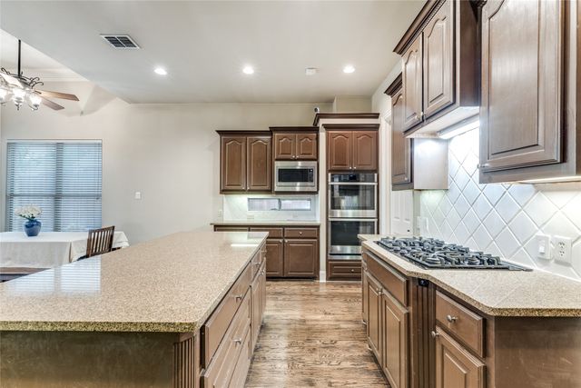 15347 Ridgewood Drive, Frisco, TX 75035