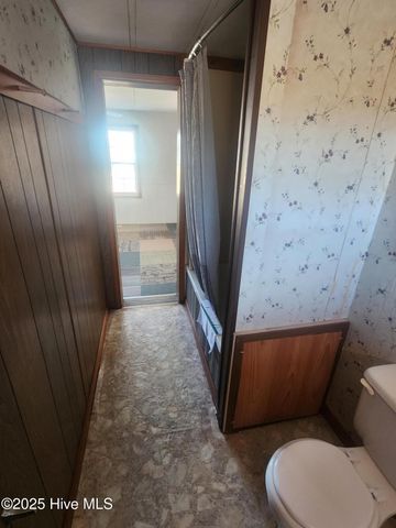 256 Forte Shores Drive, Chocowinity, NC 27817