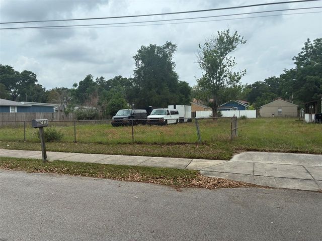 2726 S BROWN AVENUE, Orlando, FL 32806