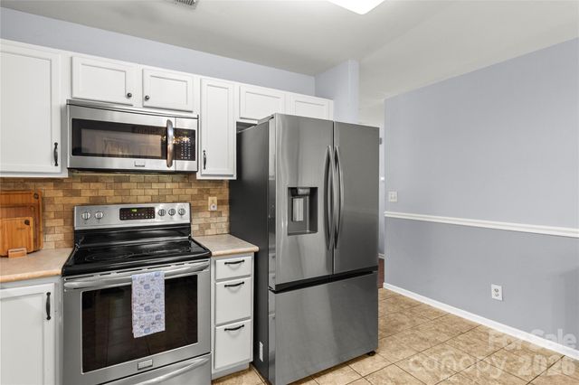 200 Autumn Woods Boulevard, Mount Holly, NC 28120