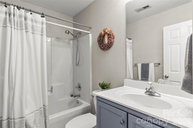 200 Autumn Woods Boulevard, Mount Holly, NC 28120