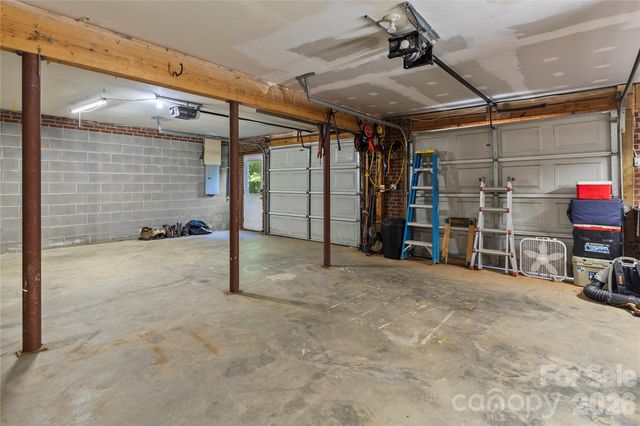 200 Autumn Woods Boulevard, Mount Holly, NC 28120