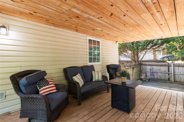 200 Autumn Woods Boulevard, Mount Holly, NC 28120