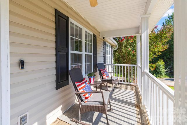 200 Autumn Woods Boulevard, Mount Holly, NC 28120