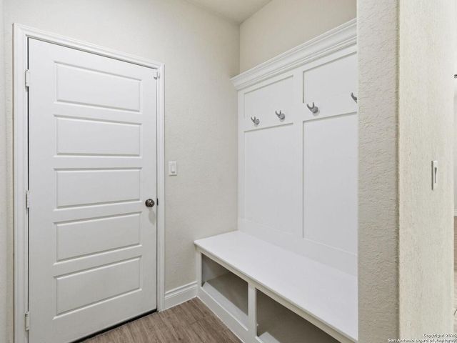 10823 lone ranger, San Antonio, TX 78254