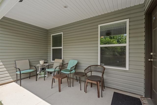 820 S Excelsior Drive, Siloam Springs, AR 72761