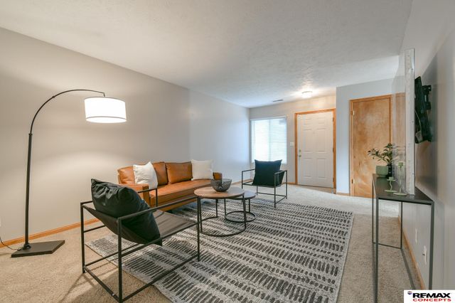 741 Folsom Lane, Lincoln, NE 68522