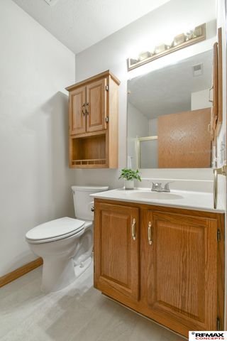 741 Folsom Lane, Lincoln, NE 68522