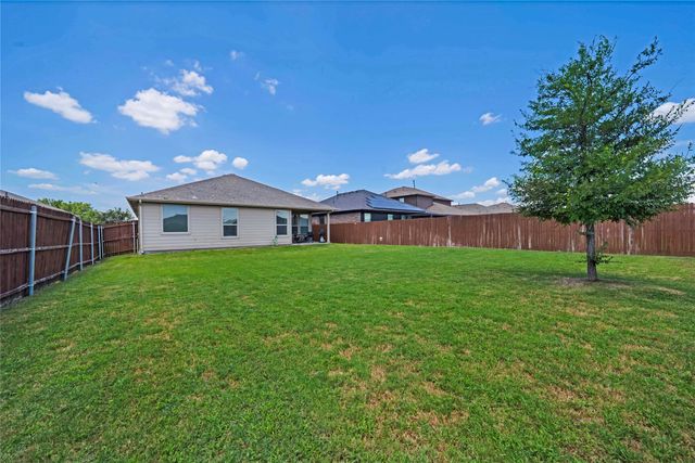 1012 Blooming Prairie Trail, Fort Worth, TX 76177