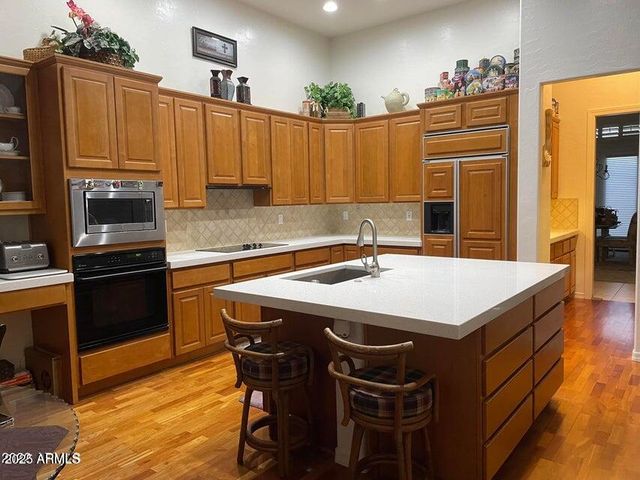 42234 N STONEMARK Drive, Anthem, AZ 85086