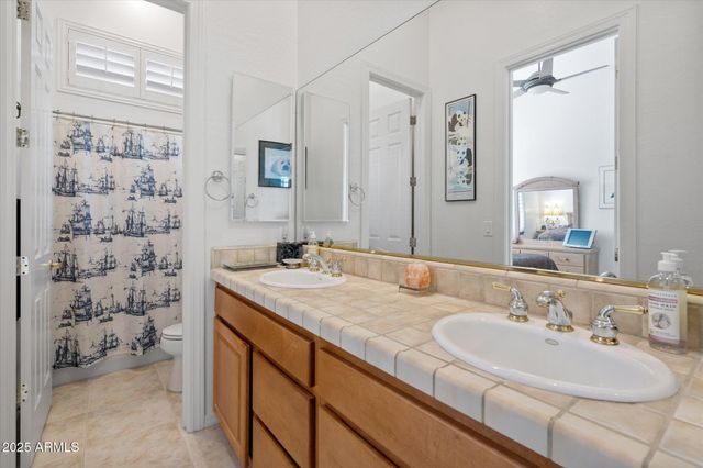 42234 N STONEMARK Drive, Anthem, AZ 85086