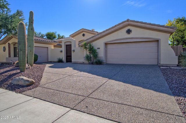 42234 N STONEMARK Drive, Anthem, AZ 85086