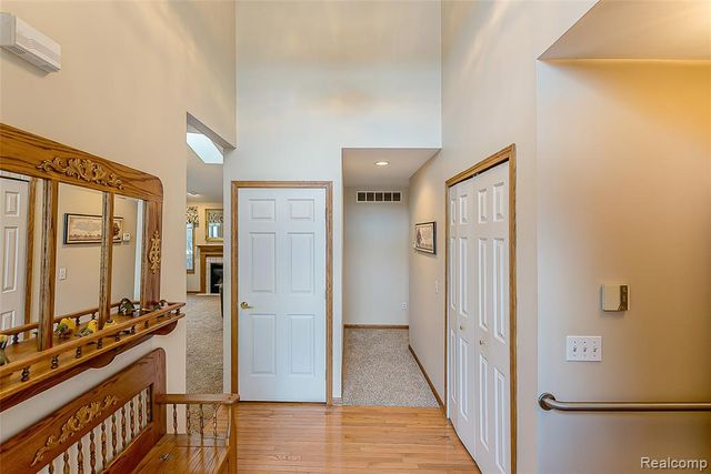 1201 Arbor Ridge Drive 18, Brighton, MI 48116