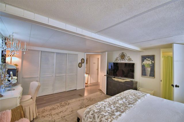 141 PARADISE LANE, Auburndale, FL 33823