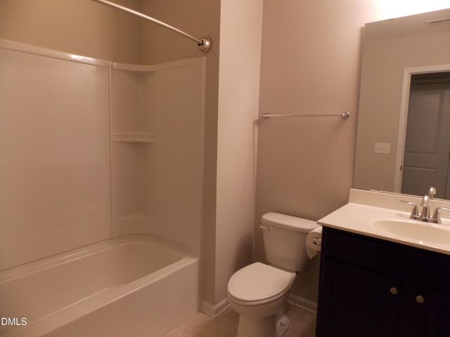 509 N Tunstall Avenue, Apex, NC 27502