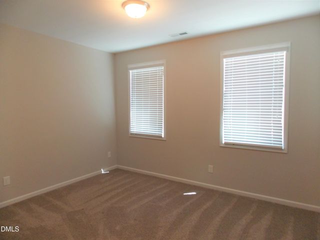 509 N Tunstall Avenue, Apex, NC 27502