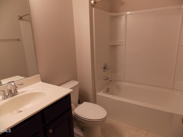 509 N Tunstall Avenue, Apex, NC 27502