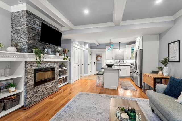 106 Bridge Street 7, Salem, MA 01970