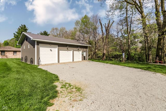 5012 W 8th Street Road, Anderson, IN 46011