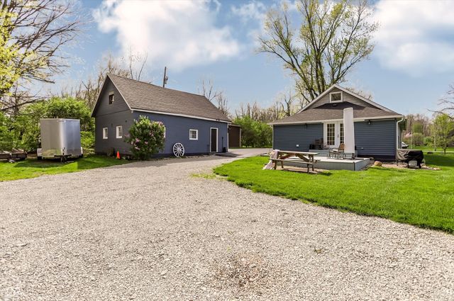 5012 W 8th Street Road, Anderson, IN 46011