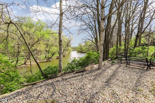 5012 W 8th Street Road, Anderson, IN 46011