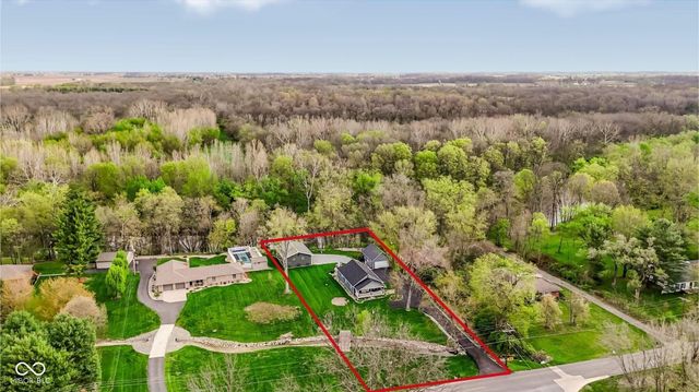 5012 W 8th Street Road, Anderson, IN 46011