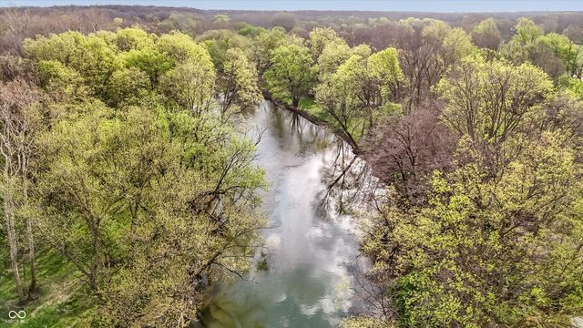 5012 W 8th Street Road, Anderson, IN 46011