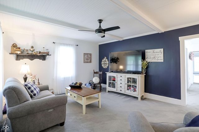 5012 W 8th Street Road, Anderson, IN 46011