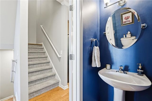 1649 Liberty Parkway NW, Atlanta, GA 30318