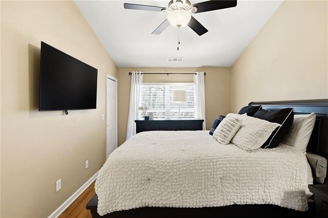 1649 Liberty Parkway NW, Atlanta, GA 30318