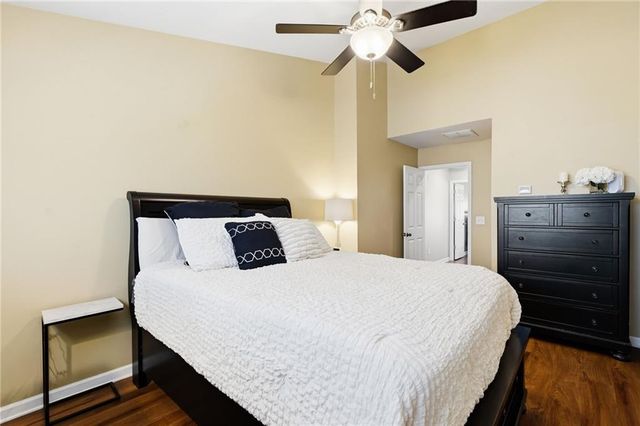 1649 Liberty Parkway NW, Atlanta, GA 30318