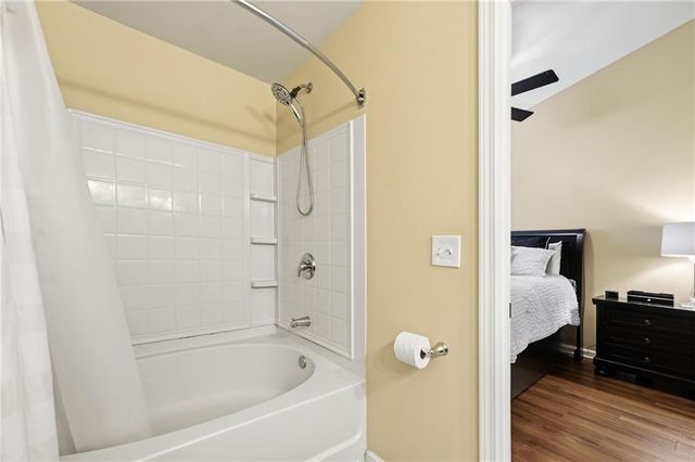 1649 Liberty Parkway NW, Atlanta, GA 30318