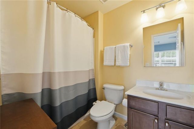 1649 Liberty Parkway NW, Atlanta, GA 30318