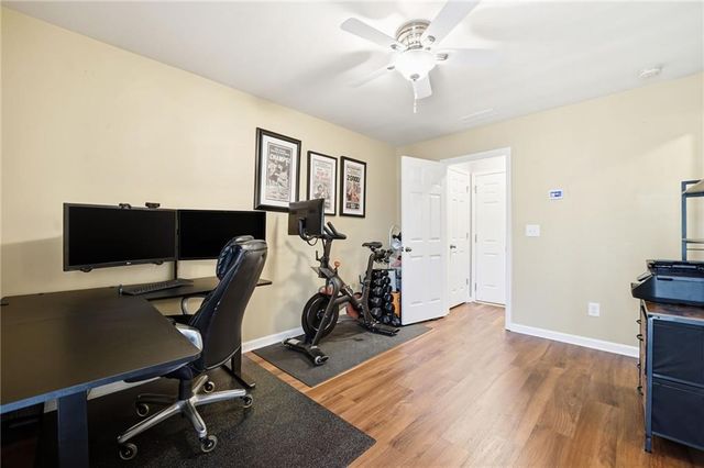 1649 Liberty Parkway NW, Atlanta, GA 30318