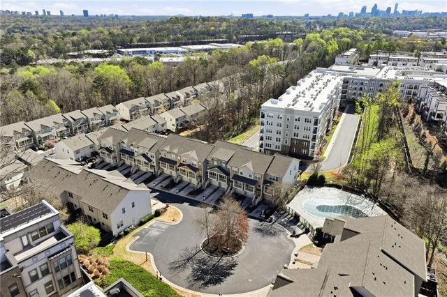 1649 Liberty Parkway NW, Atlanta, GA 30318