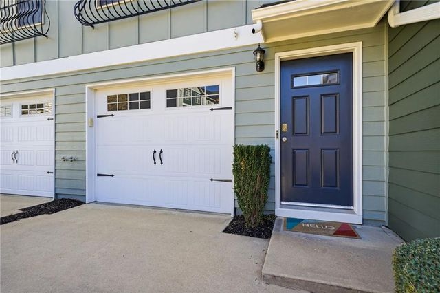 1649 Liberty Parkway NW, Atlanta, GA 30318