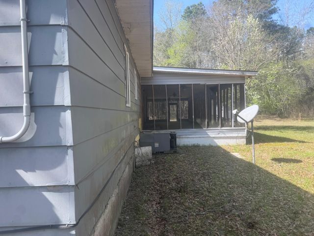 175 Benny Road, Holly Hill, SC 29059