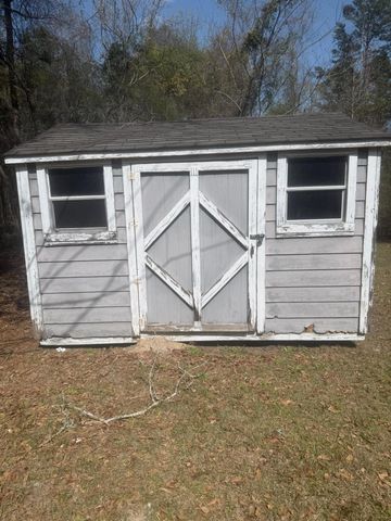 175 Benny Road, Holly Hill, SC 29059